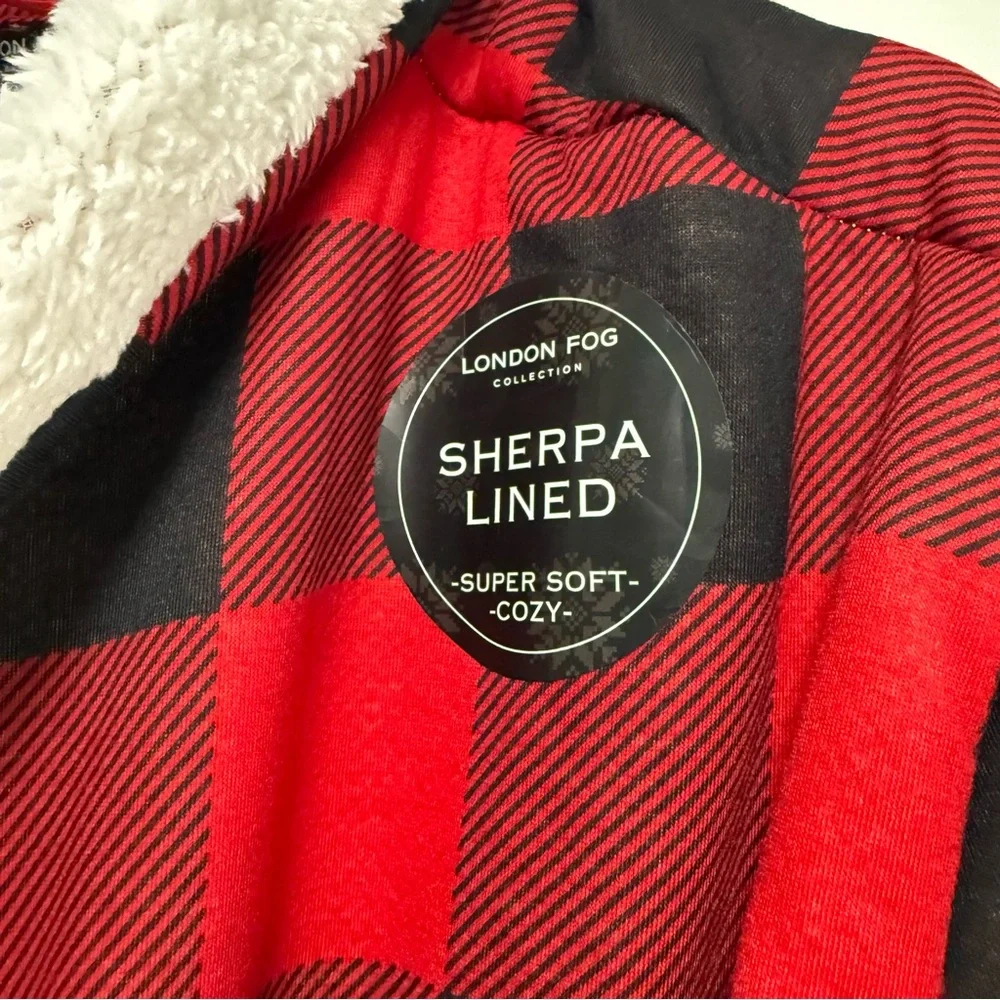 Men’s London Fog Plaid Sherpa lined Robe - Picture 5 of 7